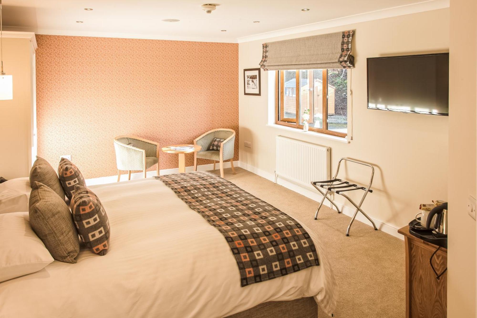 Gwesty'R Emlyn Hotel Newcastle Emlyn Room photo