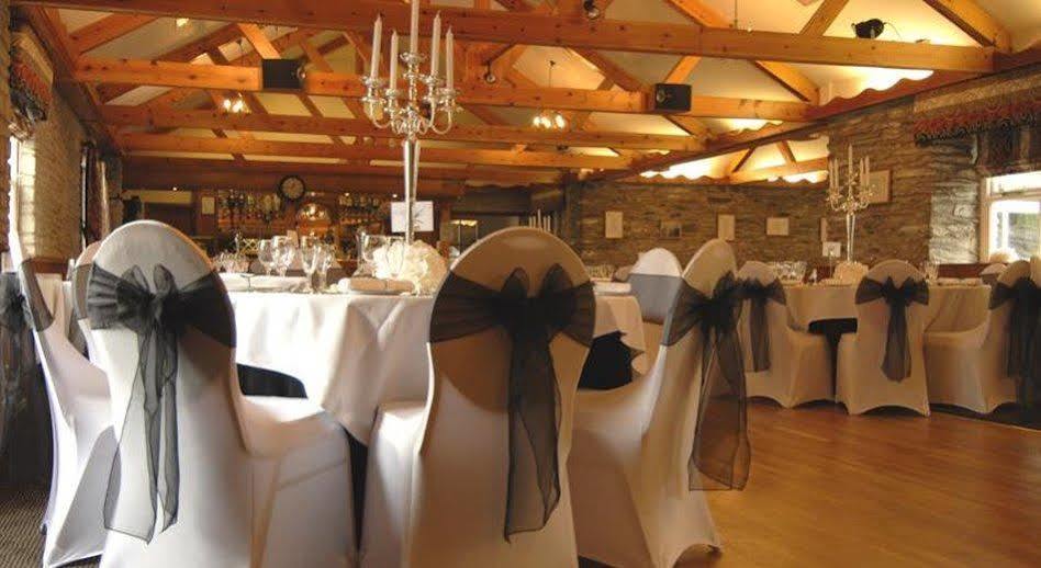 Gwesty'R Emlyn Hotel Newcastle Emlyn Exterior photo